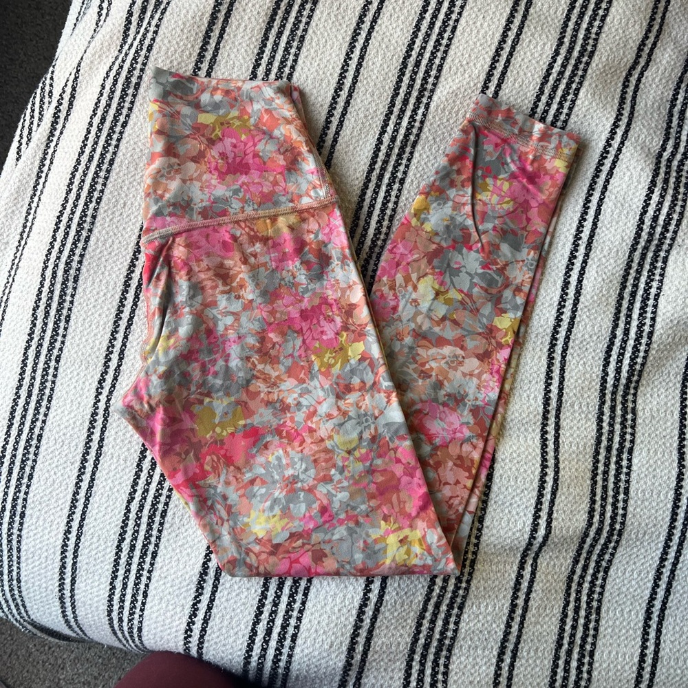 Lululemon Pink Floral Leggings